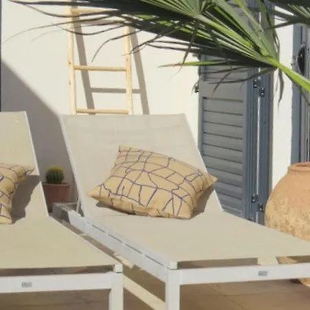De Luxe Avec Piscine Chauffee Privee, Face Mer, Pour 8 Pers. A - Fr-1-529-45